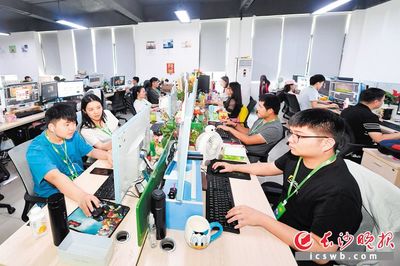 湖南草花互動 六年耕耘，以科技研發驅動營收持續高增長